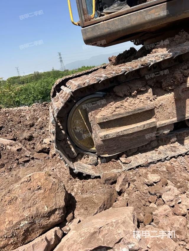 右側(cè)履帶整體（行走機(jī)構(gòu)）