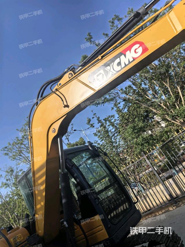 大臂整體?右側(cè)(工作和回轉(zhuǎn)裝置) 大臂整體?右側(cè)(工作和回轉(zhuǎn)裝置)