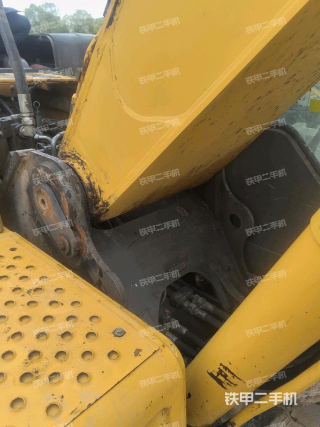 大臂根部?斜視（工作和回轉裝置）