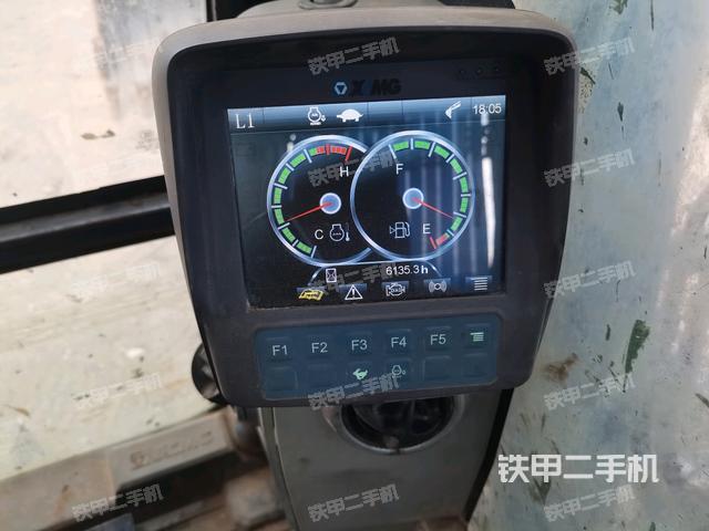 小時(shí)表(駕駛室部分) 小時(shí)表(駕駛室部分)
