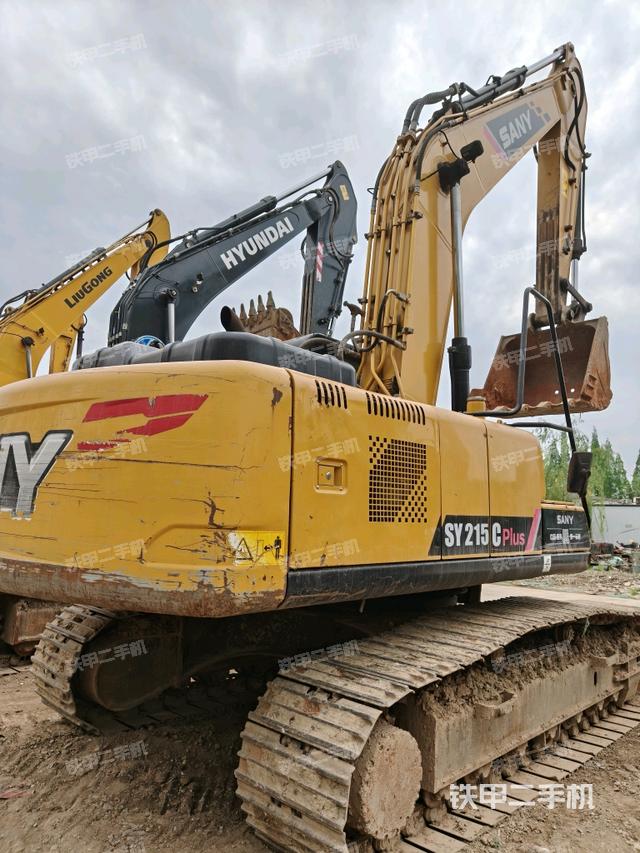 整機右后45°（整機外觀）