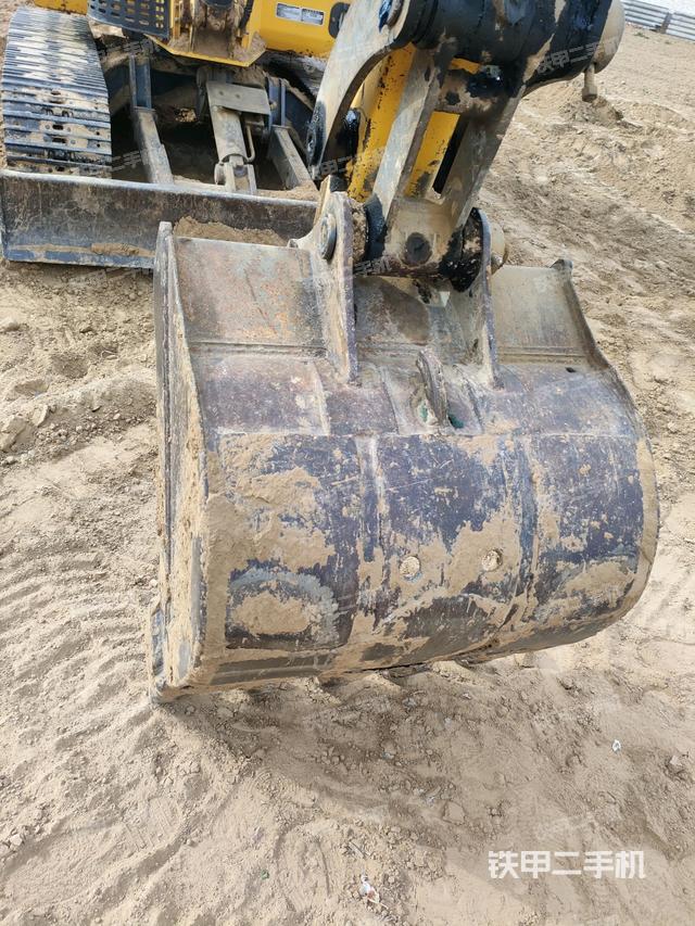 鏟斗45度（工作和回轉(zhuǎn)裝置）