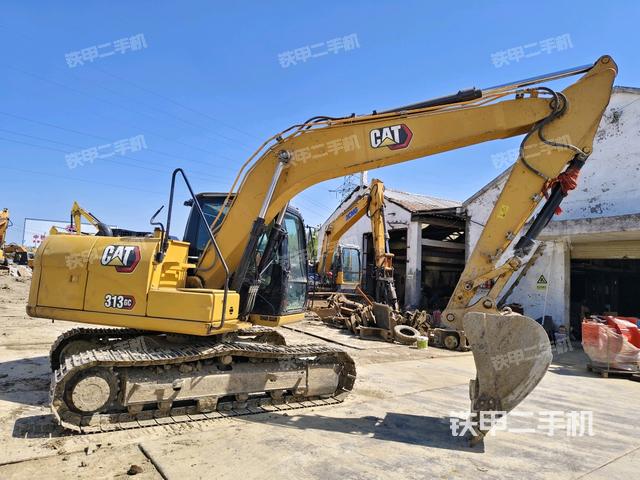 右前45(整機(jī)外觀) 右前45(整機(jī)外觀)