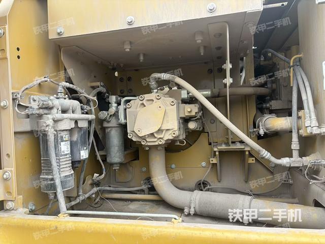 液壓泵室（大件艙室）