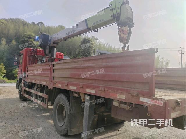 右后45度（汽車起重機(jī)外觀）