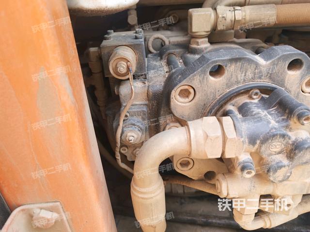 液壓泵室(大件艙室) 液壓泵室(大件艙室)