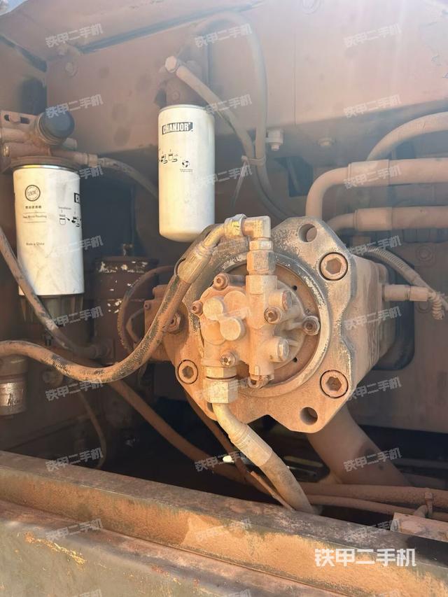 液壓泵室（大件艙室）