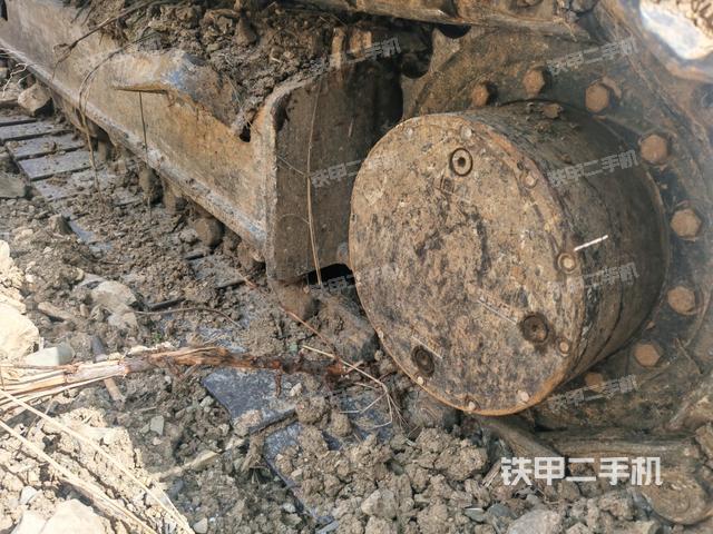 右驅(qū)動(dòng)輪(行走機(jī)構(gòu)) 右驅(qū)動(dòng)輪(行走機(jī)構(gòu))