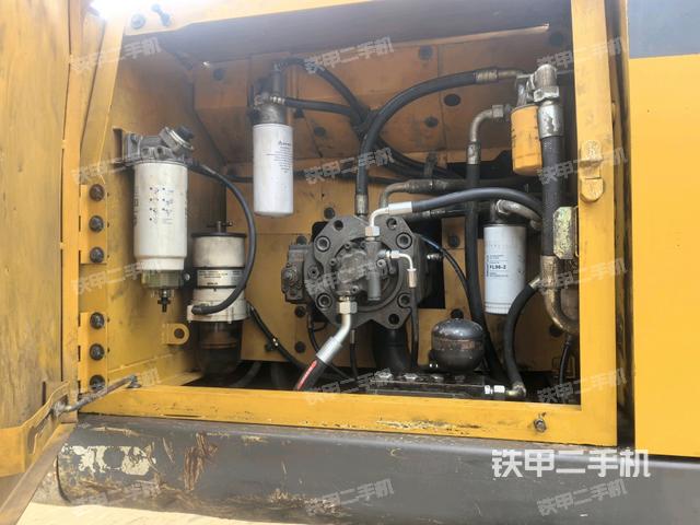 液壓泵室（大件艙室）