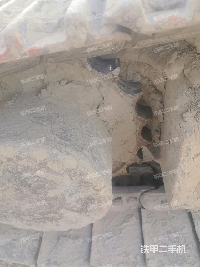 左驅(qū)動(dòng)輪（行走機(jī)構(gòu)）