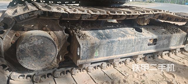 单侧履带整体（整机外观）