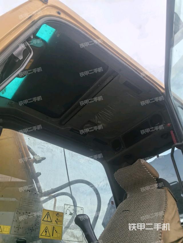 頂棚整體（駕駛室部分）