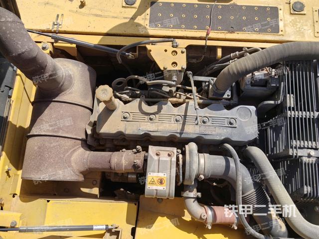 发动机整体俯视（整机外观）