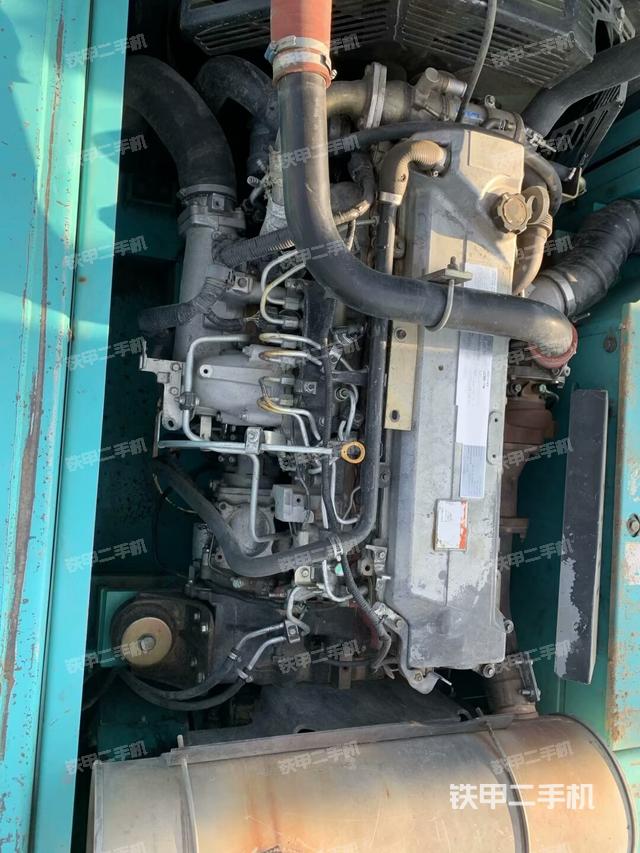 發(fā)動(dòng)機(jī)整體俯視（整機(jī)外觀）