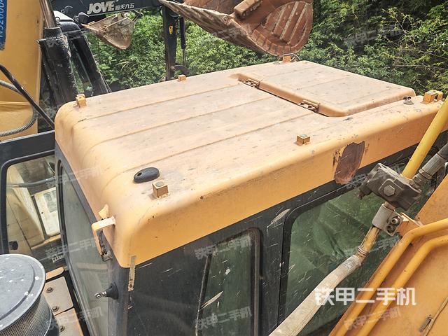 駕駛室頂部（整機(jī)外觀）