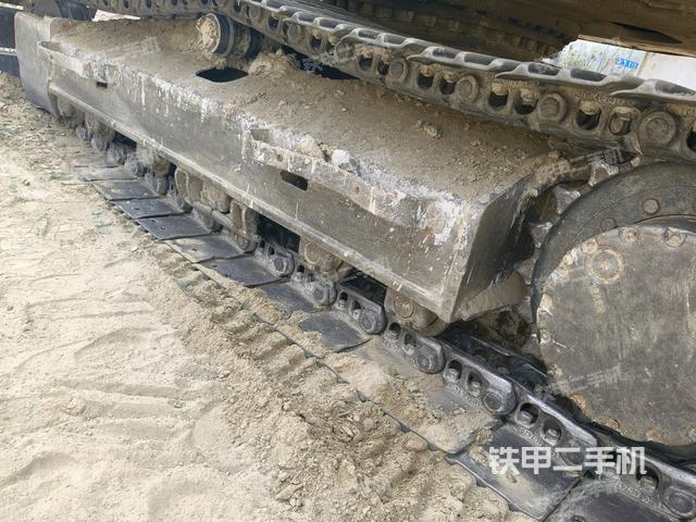 右驅(qū)動輪(行走機構(gòu)) 右驅(qū)動輪(行走機構(gòu))