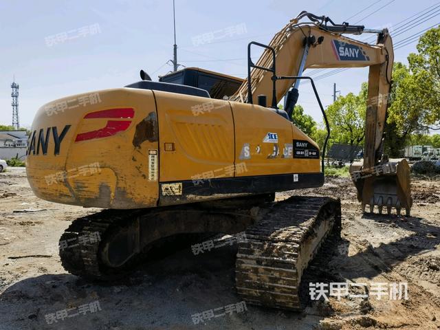 右后45(整機(jī)外觀) 右后45(整機(jī)外觀)