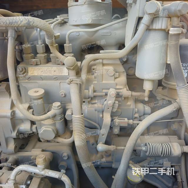 發(fā)動機整體俯視(整機外觀) 發(fā)動機整體俯視(整機外觀)