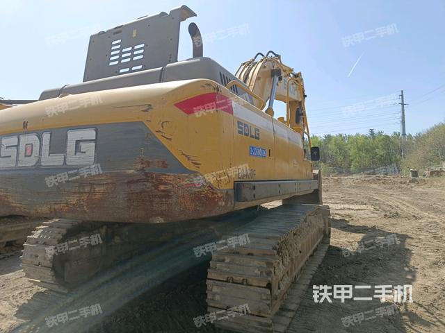 整機右后45°(整機外觀) 整機右后45°(整機外觀)