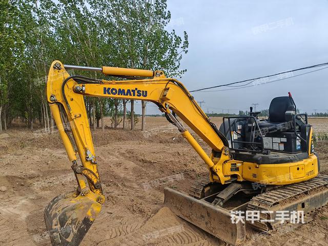 駕駛室整體（整機外觀）