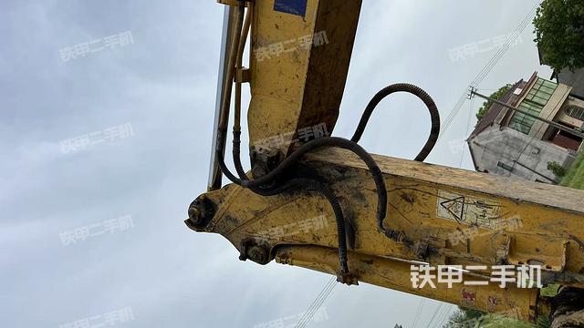 小臂整體左后（工作和回轉裝置）