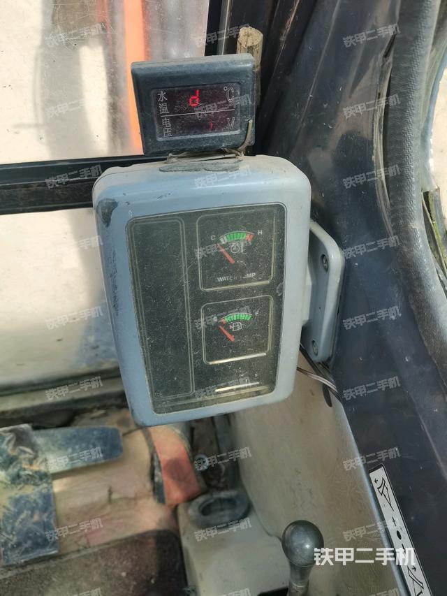 顯示屏?(駕駛室部分) 顯示屏?(駕駛室部分)