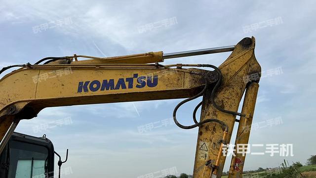 小臂整體右前（工作和回轉裝置）