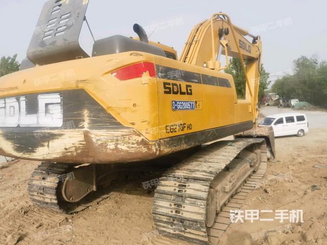 整機右后45°(整機外觀) 整機右后45°(整機外觀)