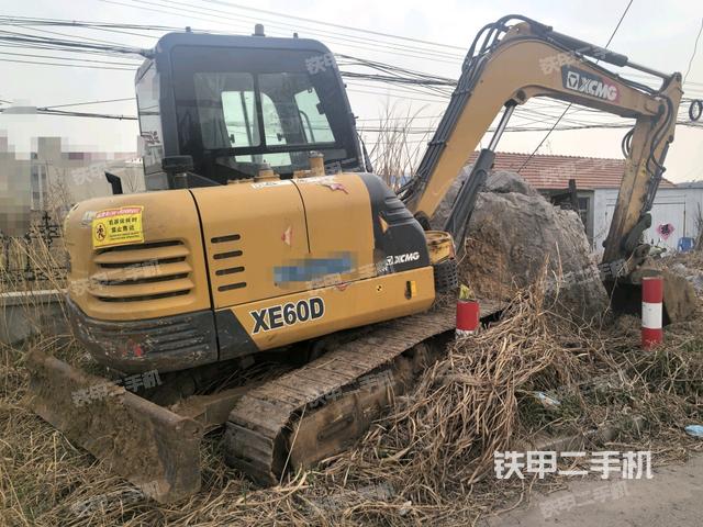 整機右后45°(整機外觀) 整機右后45°(整機外觀)