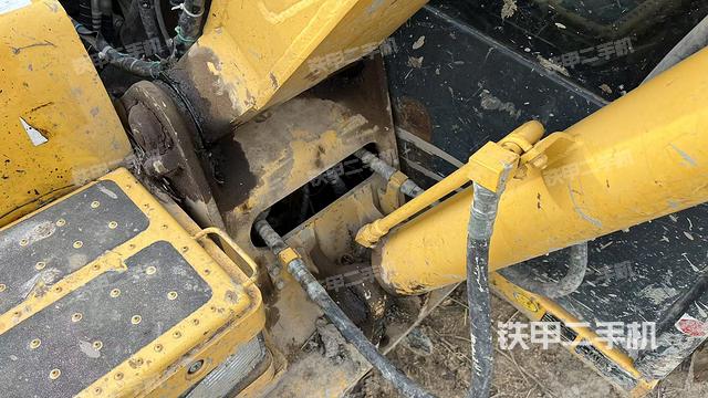 大臂根部?斜（工作和回轉裝置）