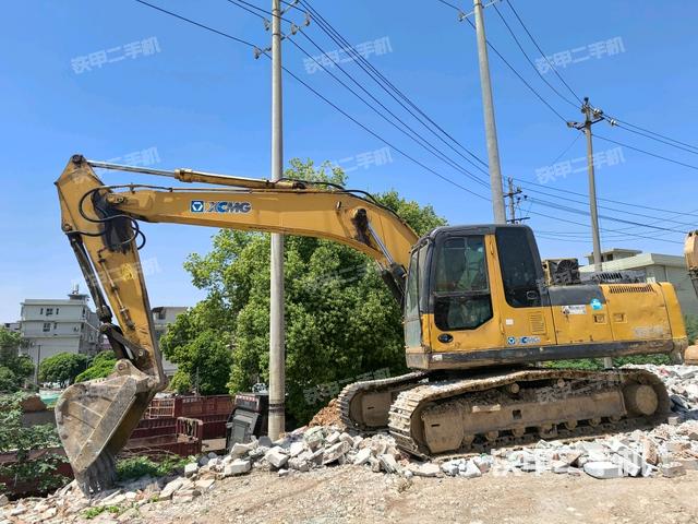 整機右后45°(整機外觀) 整機右后45°(整機外觀)