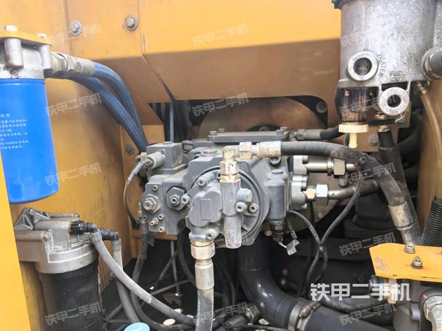 電瓶（大件艙室）