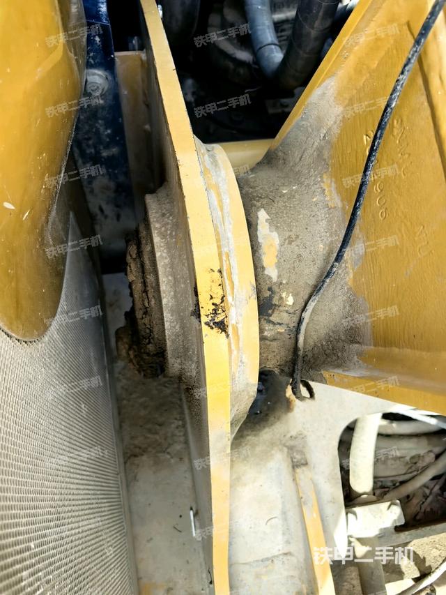 大臂根部?斜視（工作和回轉(zhuǎn)裝置）