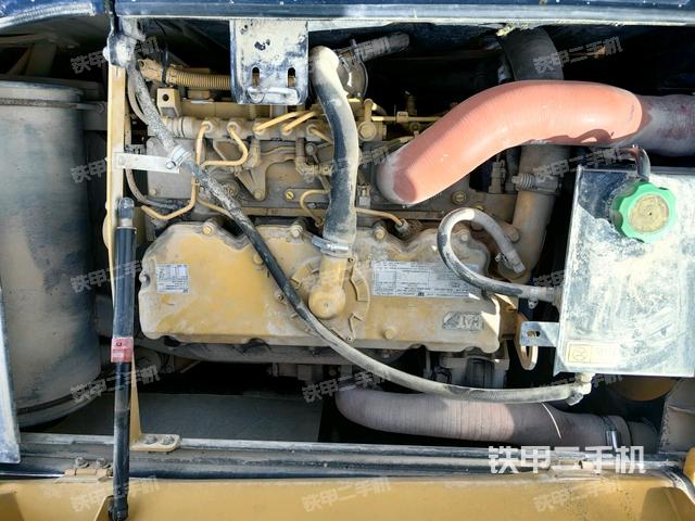 發(fā)動機(jī)室（上車部件）