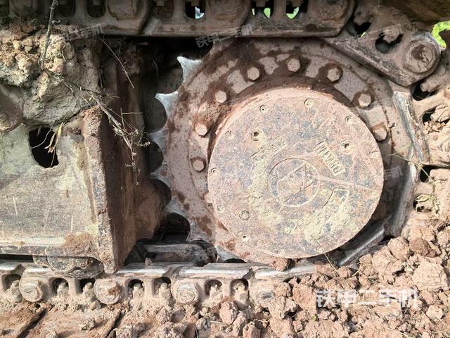 单侧履带整体（整机外观）