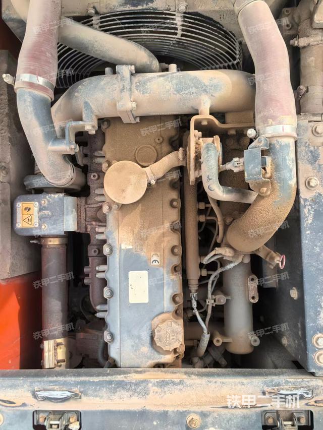 发动机整体俯视（整机外观）