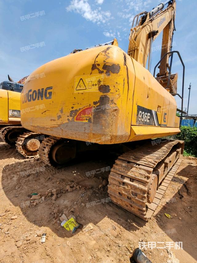 整機(jī)右后45°（整機(jī)外觀）