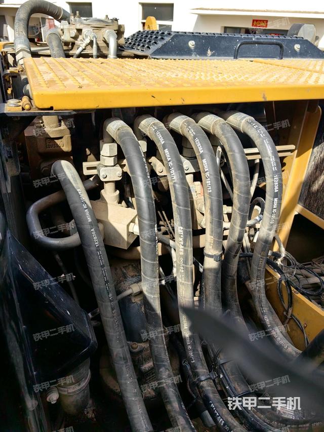 分配閥（上車部件）