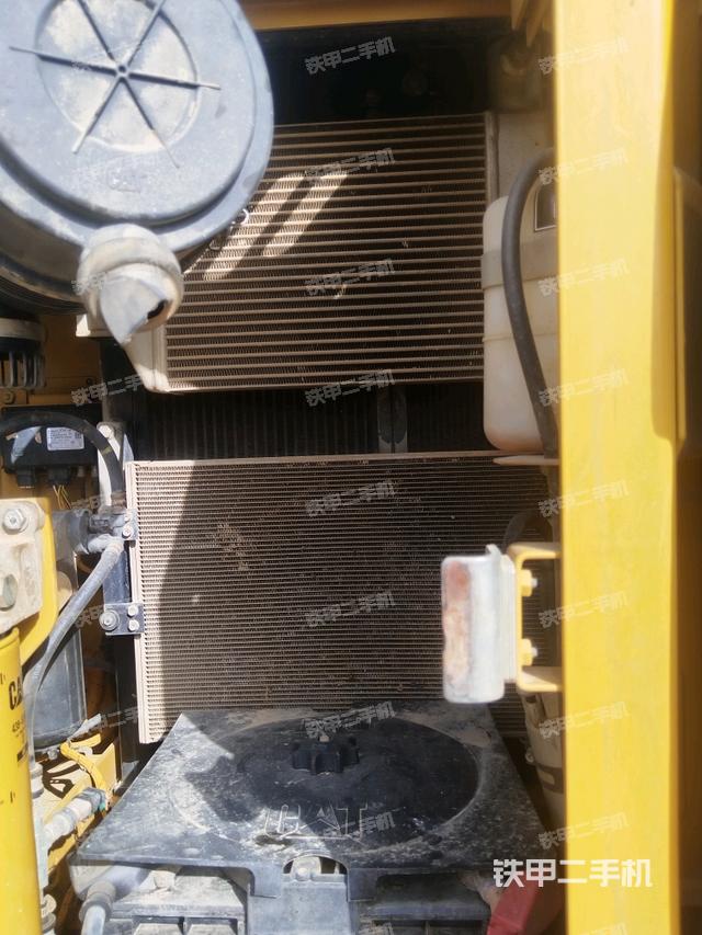 散熱器室(大件艙室) 散熱器室(大件艙室)