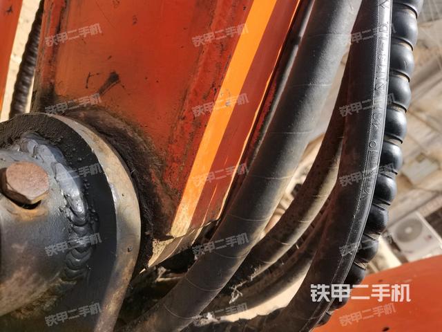 大臂根部?斜(工作和回轉(zhuǎn)裝置) 大臂根部?斜(工作和回轉(zhuǎn)裝置)