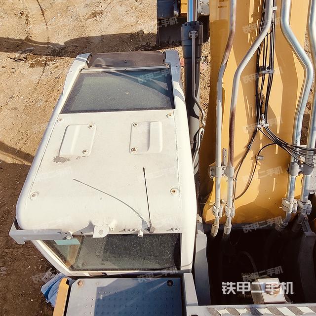 駕駛室頂部（整機(jī)外觀）