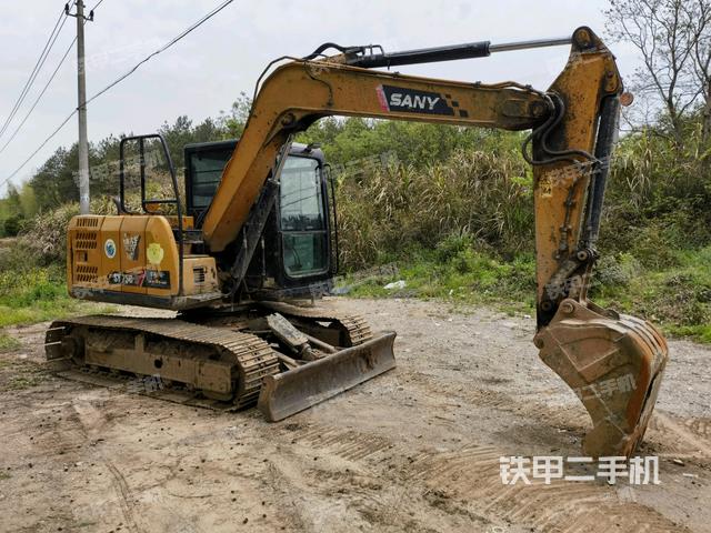 右前45(整機(jī)外觀) 右前45(整機(jī)外觀)