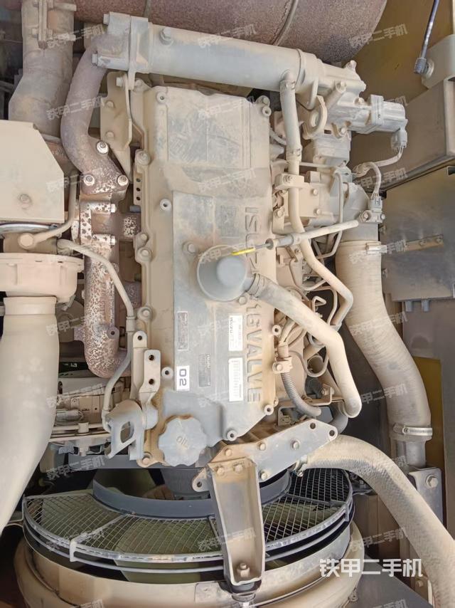 發(fā)動(dòng)機(jī)整體俯視(整機(jī)外觀) 發(fā)動(dòng)機(jī)整體俯視(整機(jī)外觀)