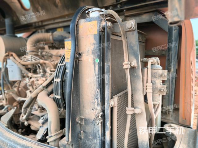 散熱器室(大件艙室) 散熱器室(大件艙室)