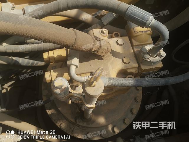 回轉(zhuǎn)馬達和主控閥（整機外觀）