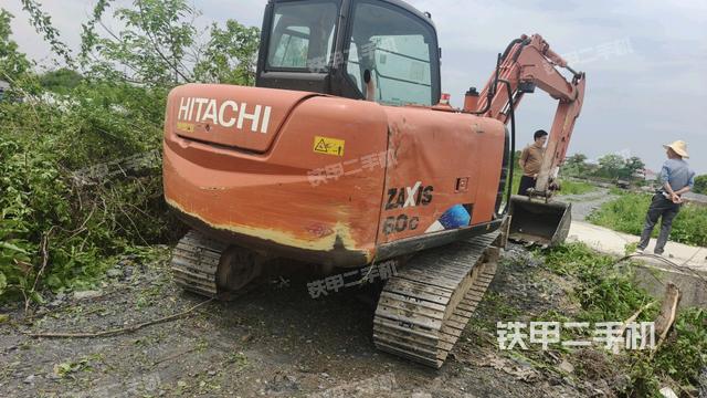 右后45(整機(jī)外觀) 右后45(整機(jī)外觀)