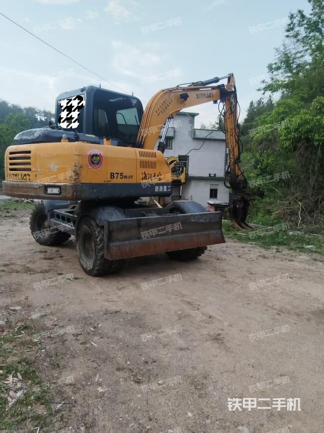 整機右后45°（整機外觀）