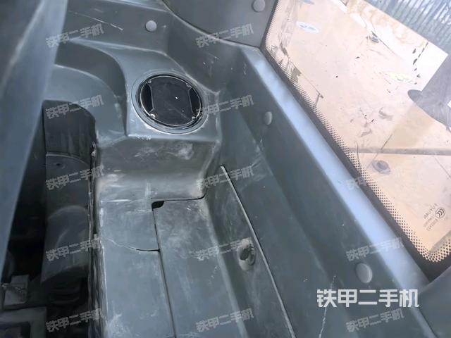 座椅后部（駕駛室部分）