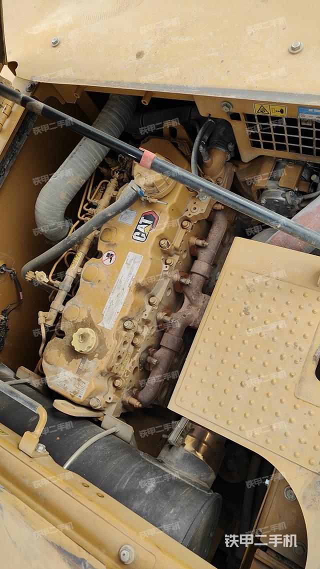 发动机整体俯视（整机外观）