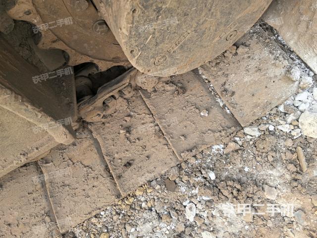 右側(cè)履帶整體（行走機(jī)構(gòu)）